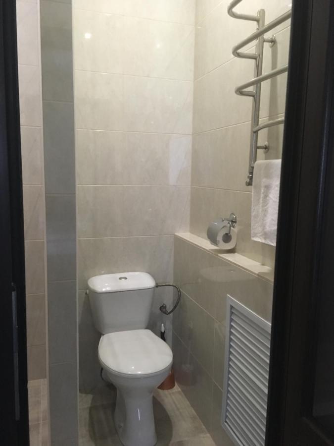 Mini-Hotel Neptun Rivne Eksteriør billede