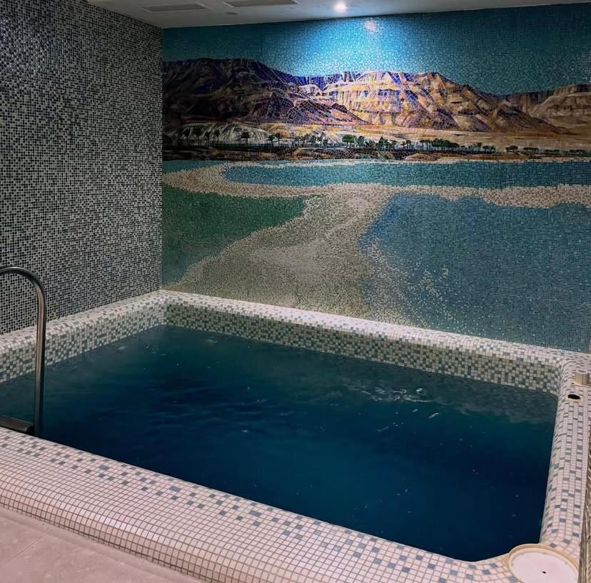 Mini-Hotel Neptun Rivne Eksteriør billede