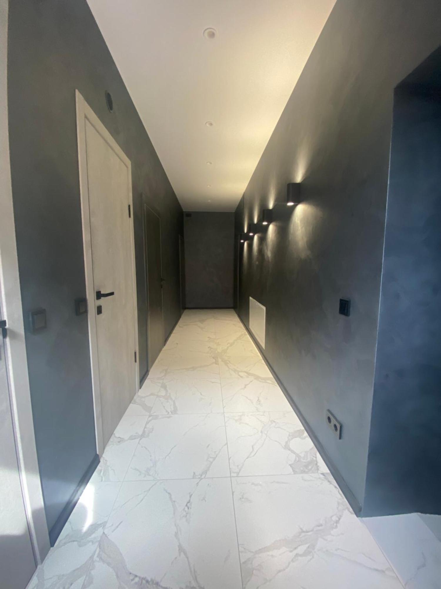 Mini-Hotel Neptun Rivne Eksteriør billede